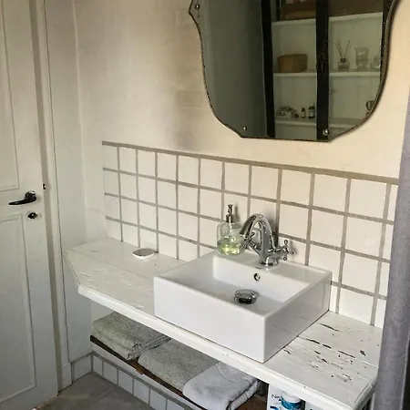 18th Century Gem With Soul *